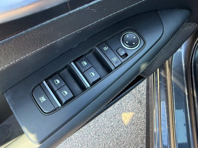 Used 2024 Kia Forte GT-Line w/ GT-Line Premium Package FWD image 12