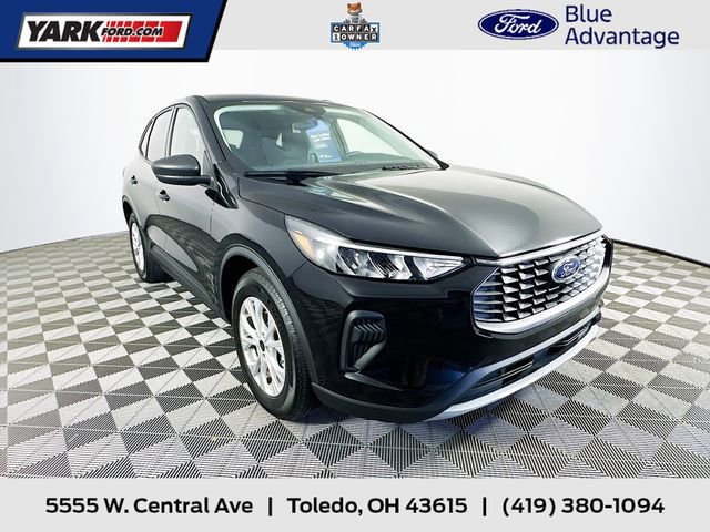 Certified 2025 Ford Escape Active w/ Cold Weather Package FWD video 1