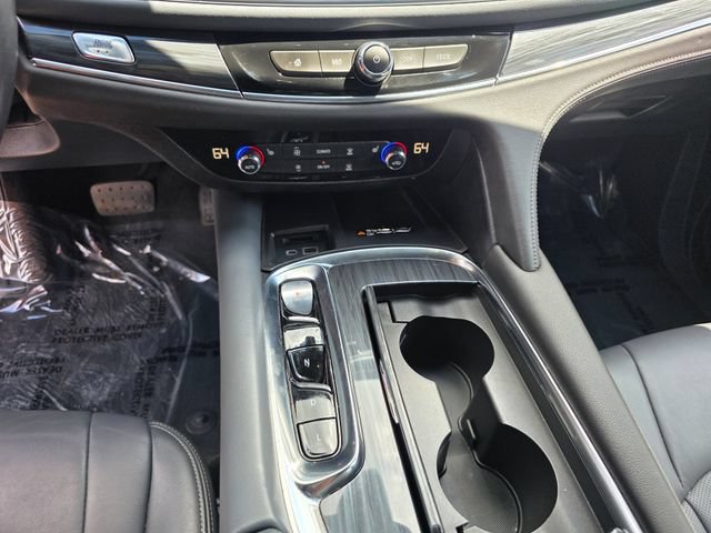 Used 2024 Buick Enclave Essence w/ Experience Buick Package AWD/4WD image 23