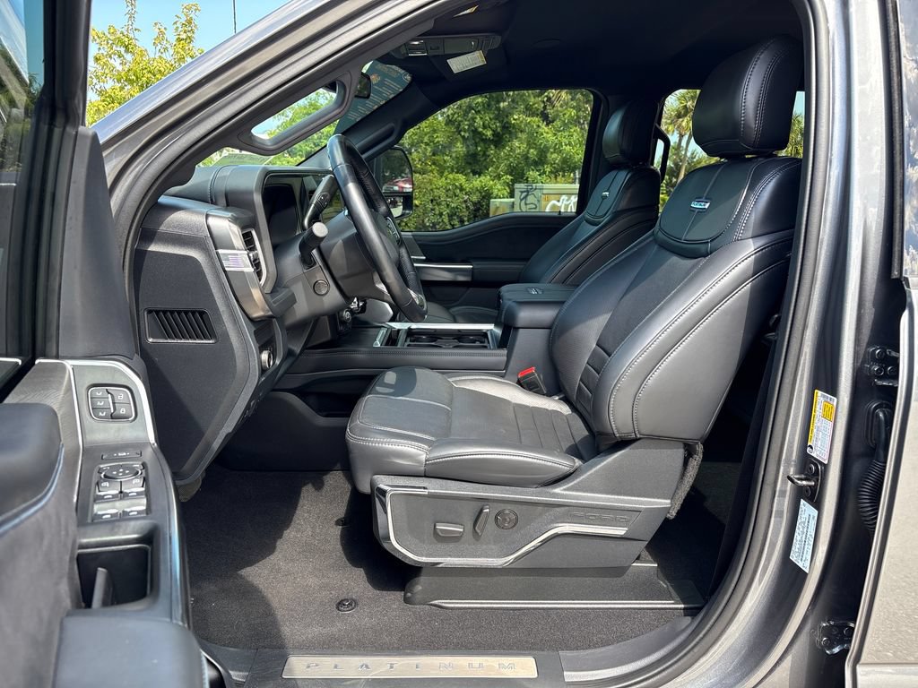 Certified 2025 Ford F250 Platinum w/ Tremor Off-Road Package AWD/4WD image 24
