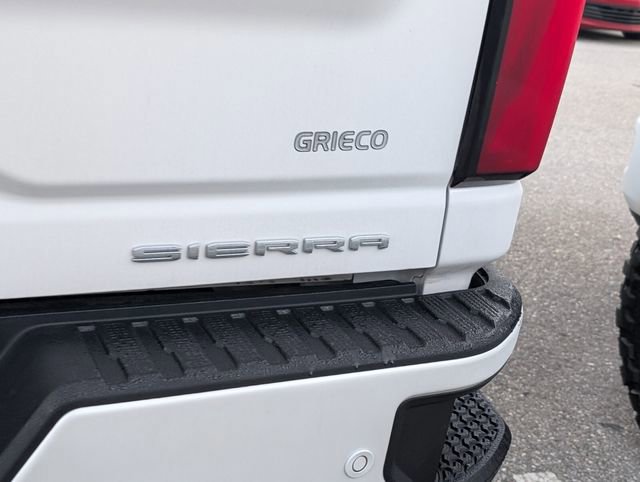 Used 2025 GMC Sierra 2500 Denali w/ Denali Reserve Package image 14