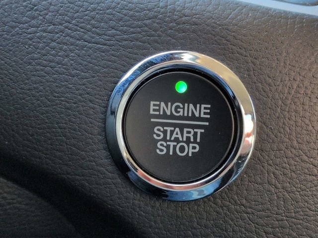 Certified 2024 Ford Edge SE image 28