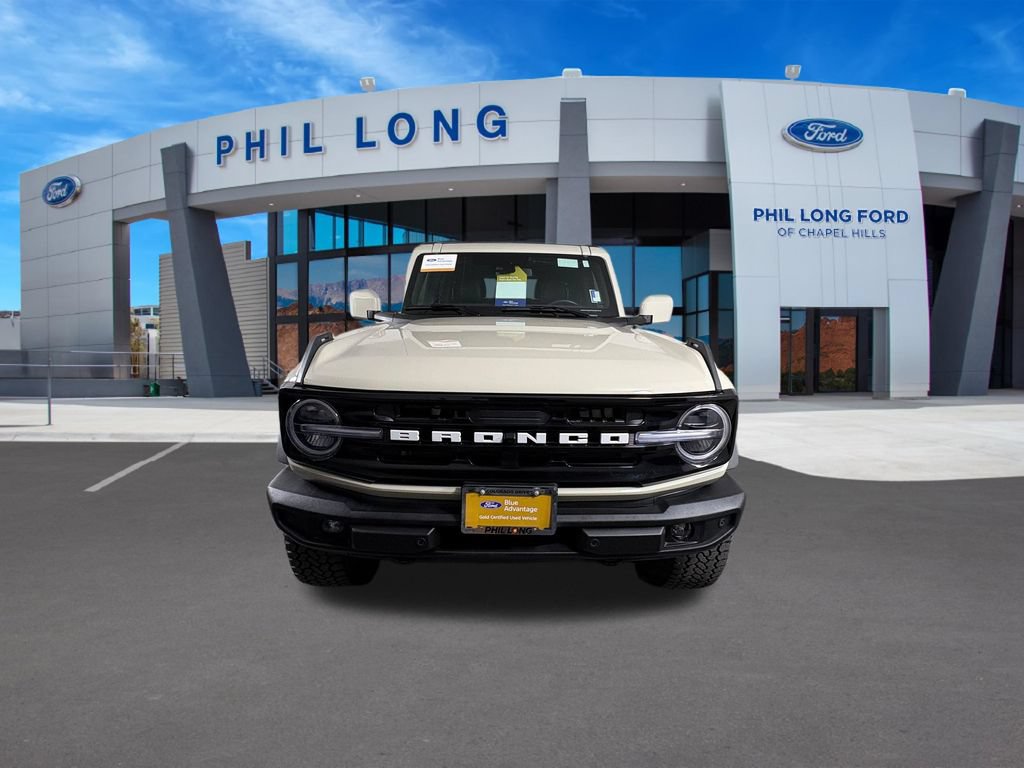 Certified 2026 Ford Bronco Outer Banks w/ Sasquatch Package AWD/4WD image 8