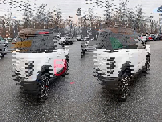 Certified 2021 Ford Bronco Sport Outer Banks w/ Outer Banks Package image 5