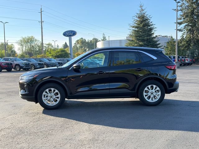 Certified 2024 Ford Escape Active AWD/4WD image 7