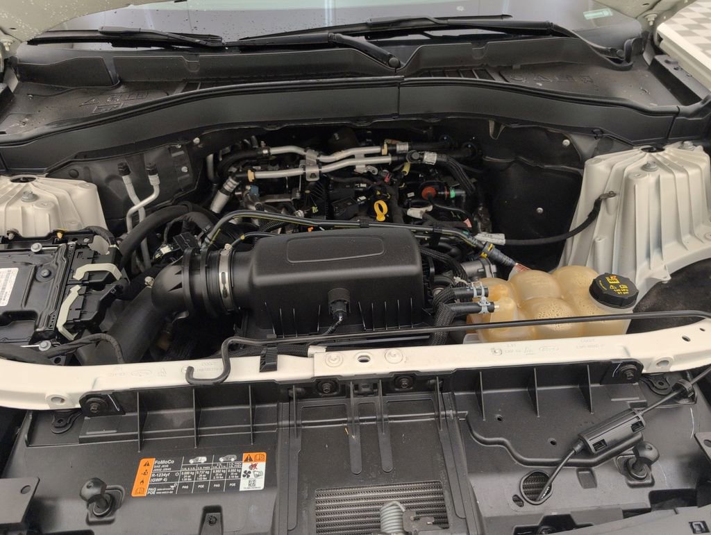 Certified 2021 Ford Explorer XLT w/ Equipment Group 202A RWD image 38