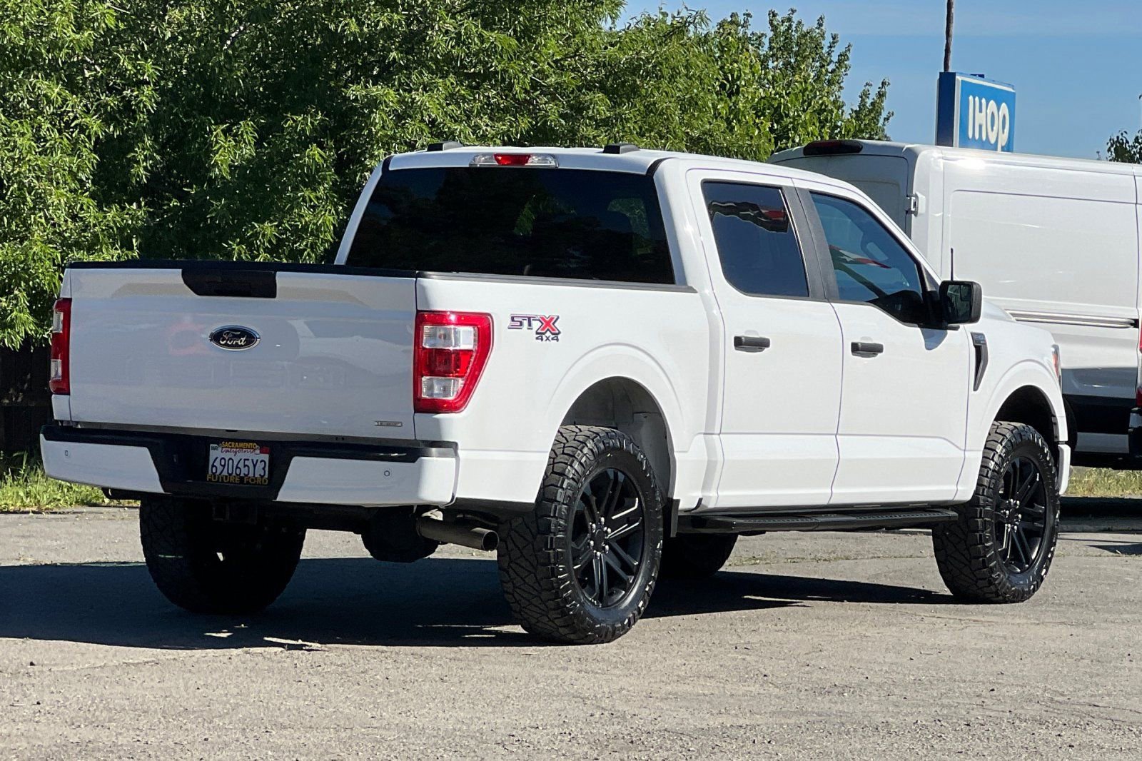 Certified 2021 Ford F150 XL w/ STX Appearance Package image 5