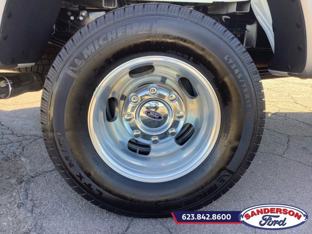 Certified 2025 Ford F350 Lariat w/ Lariat Ultimate Package AWD/4WD image 24