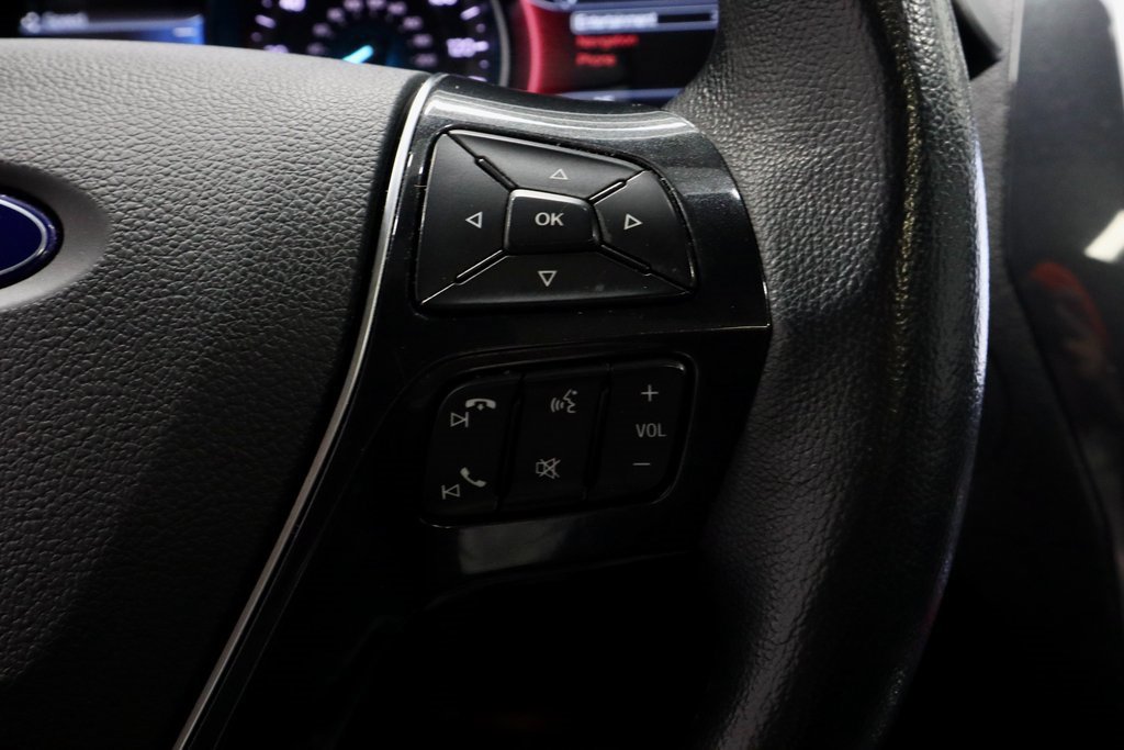 Certified 2019 Ford Explorer Limited w/ Class III Trailer Tow Package image 31