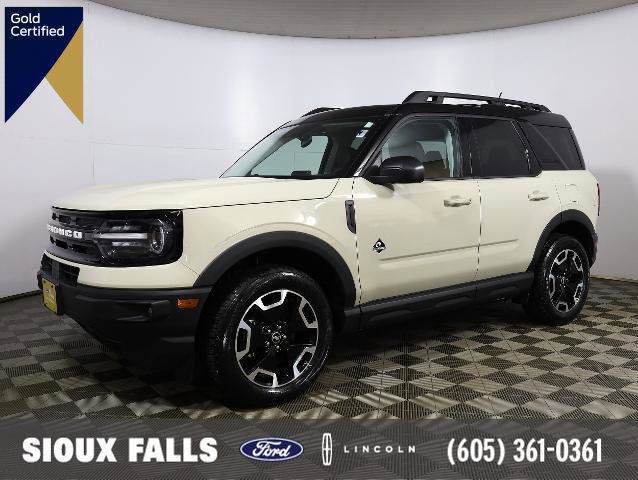 Certified 2024 Ford Bronco Sport Outer Banks w/ Tech Package AWD/4WD image 1