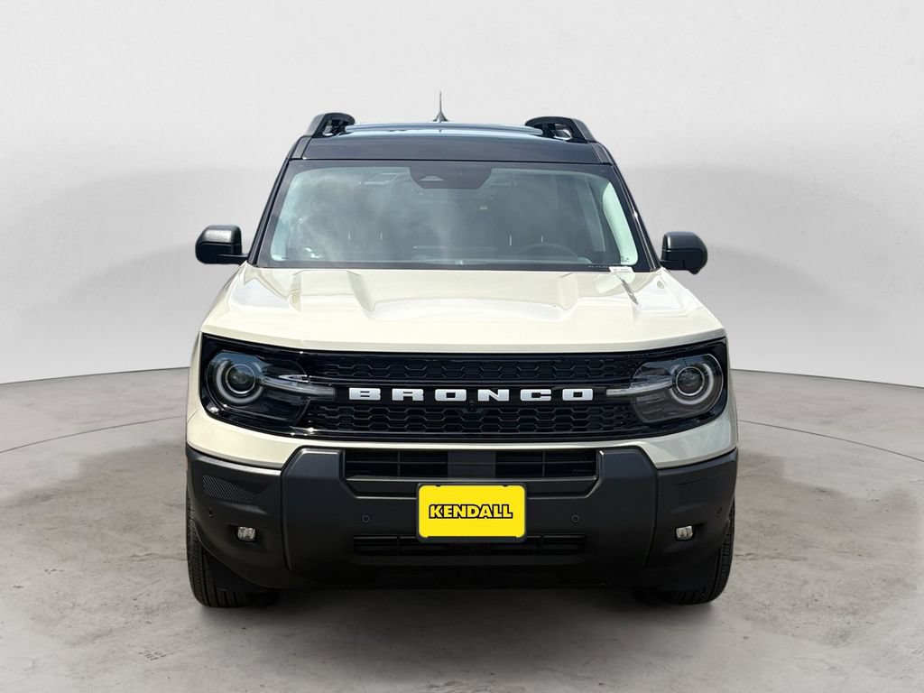 Certified 2025 Ford Bronco Sport Outer Banks w/ Outer Banks Tech Package+ AWD/4WD image 8