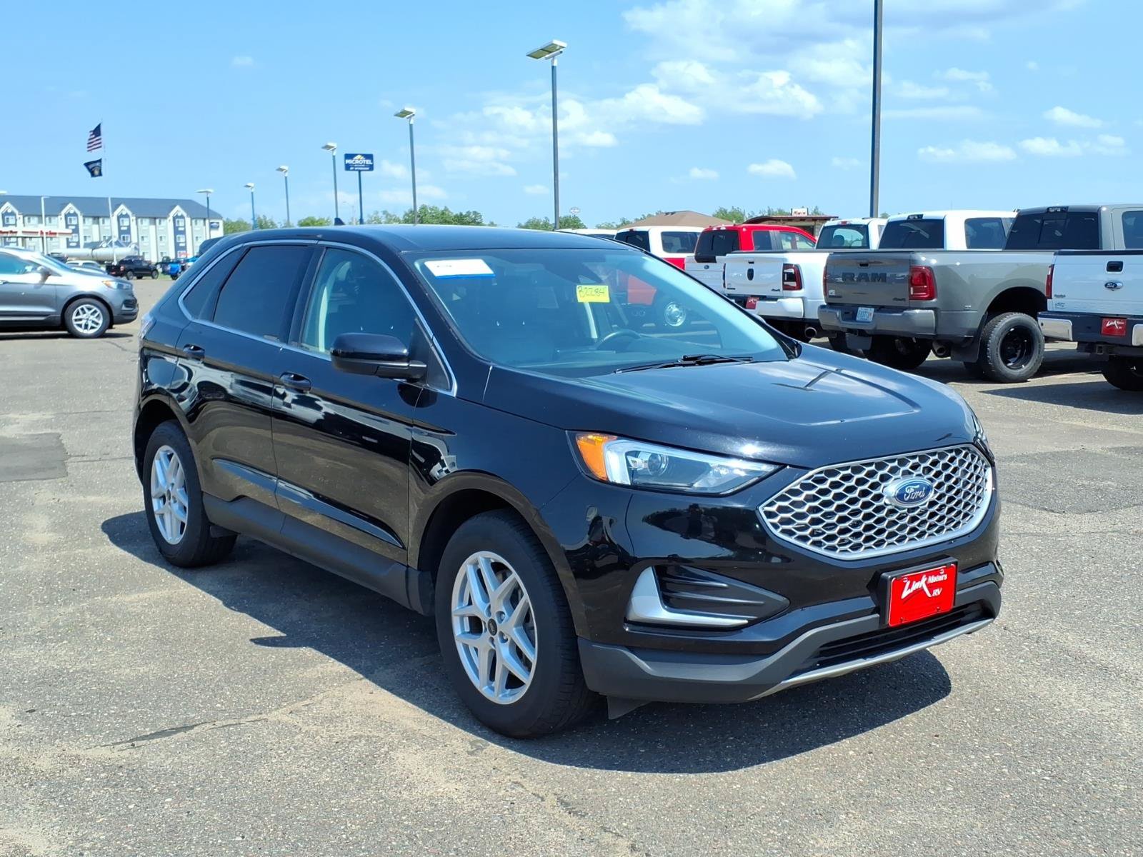Certified 2024 Ford Edge SEL AWD/4WD image 8