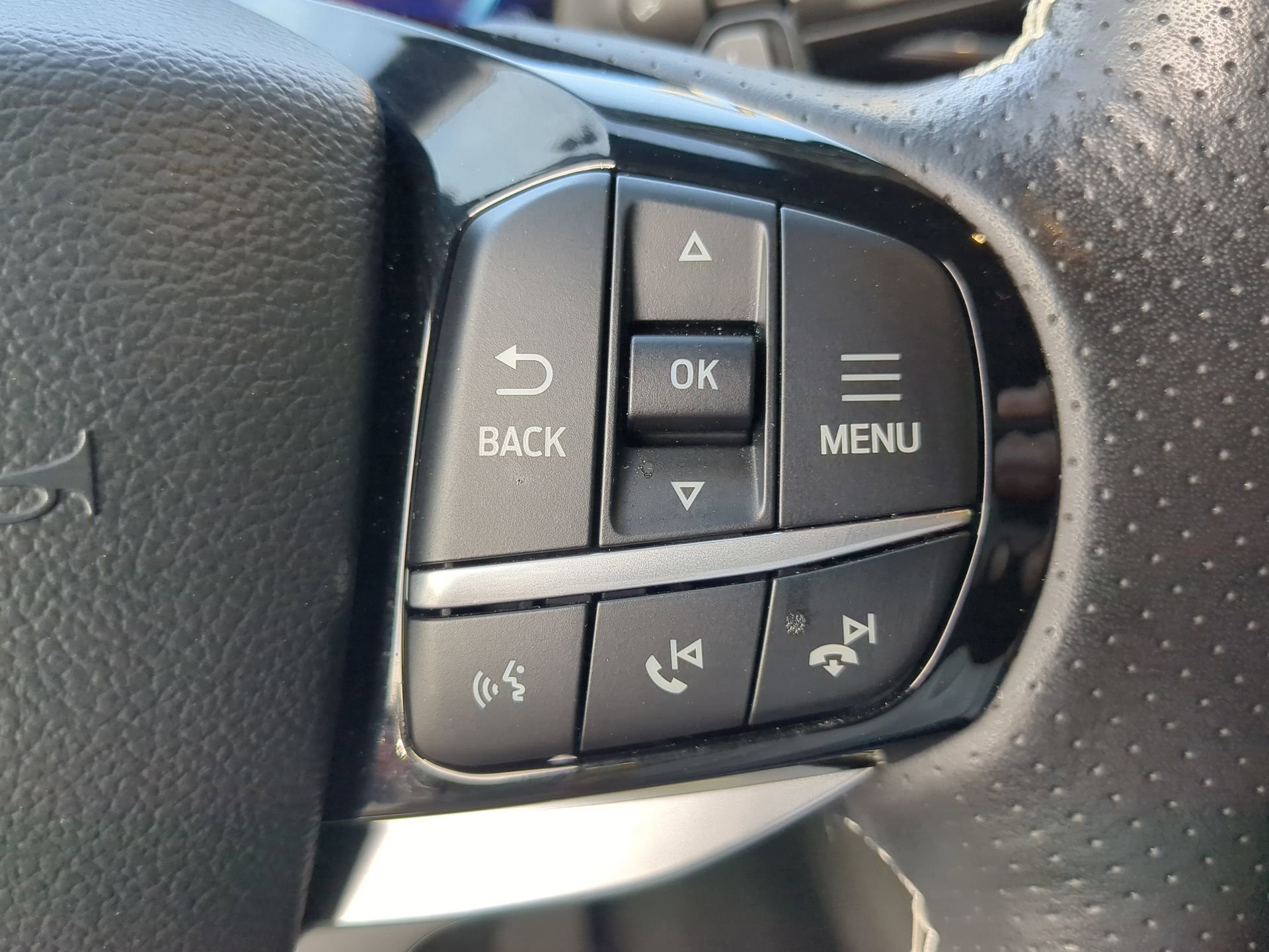 Certified 2023 Ford Explorer ST w/ Equipment Group 401A AWD/4WD image 62