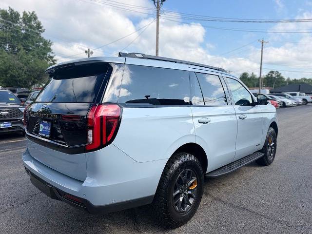 Certified 2025 Ford Expedition Tremor AWD/4WD image 8