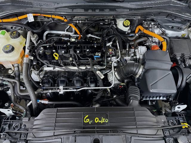 Certified 2021 Ford Escape SE image 27