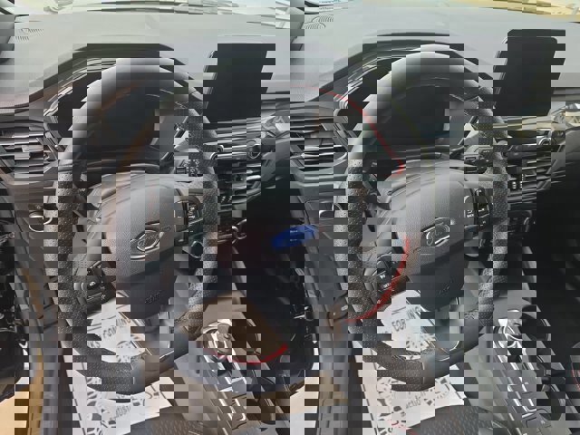 Certified 2025 Ford Escape ST-Line image 16