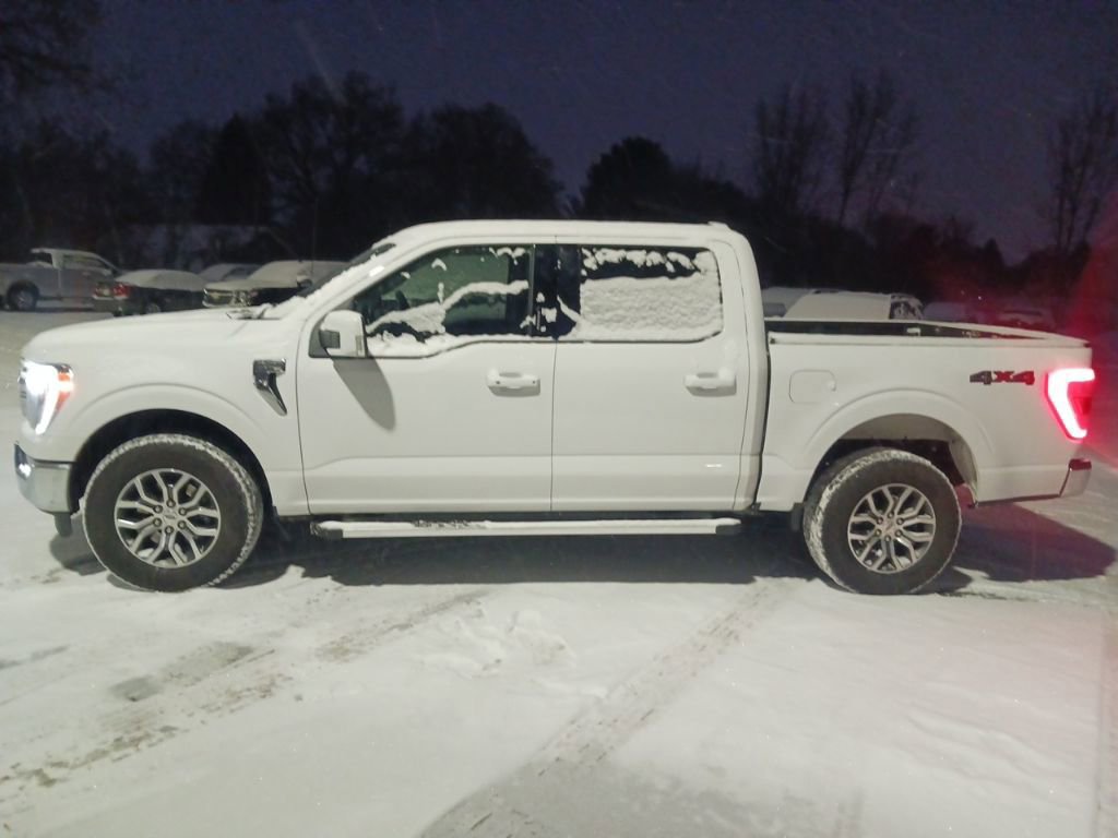 Certified 2022 Ford F150 Lariat w/ Equipment Group 501A Mid image 2