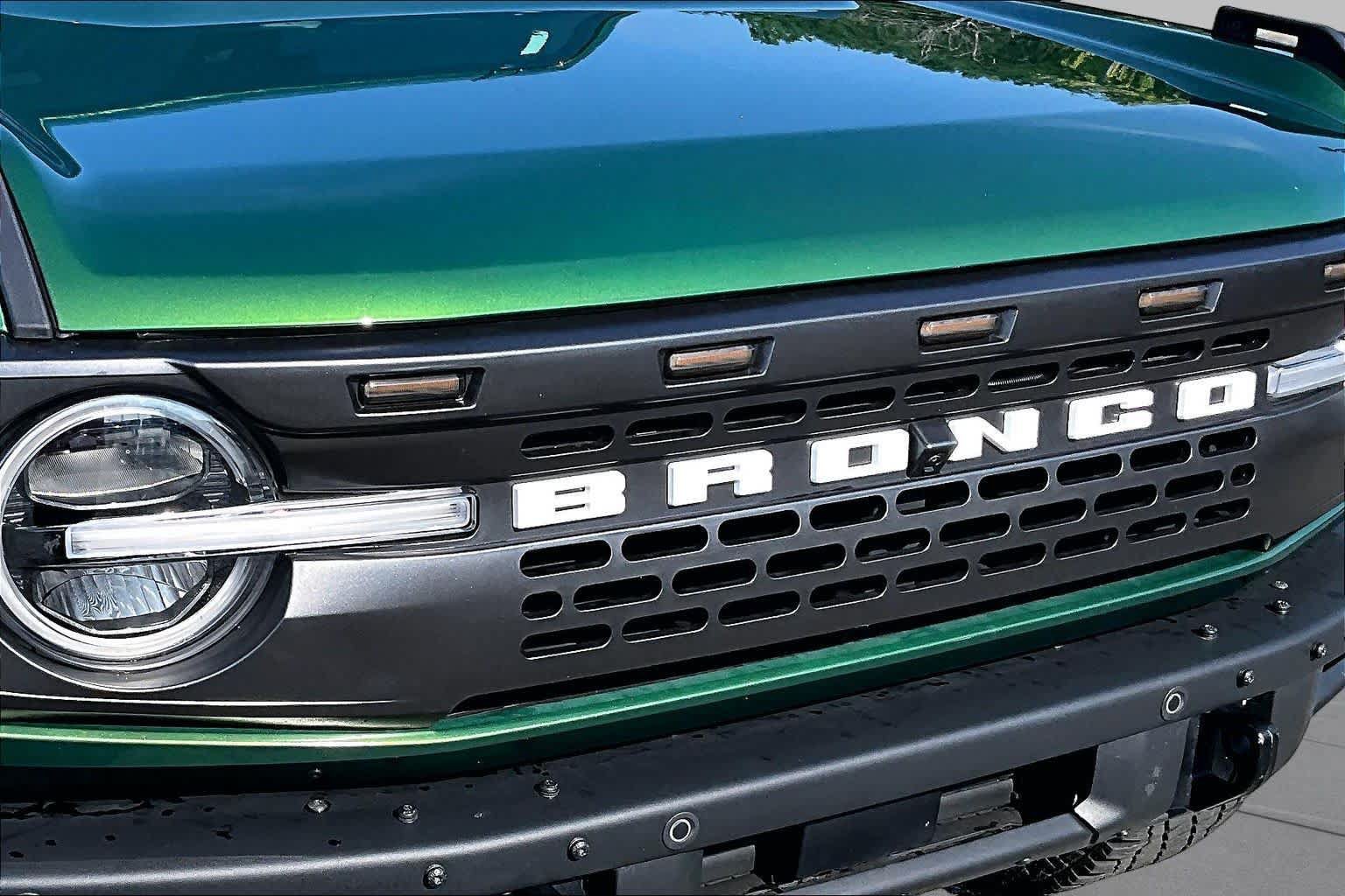 Certified 2024 Ford Bronco Wildtrak AWD/4WD image 29