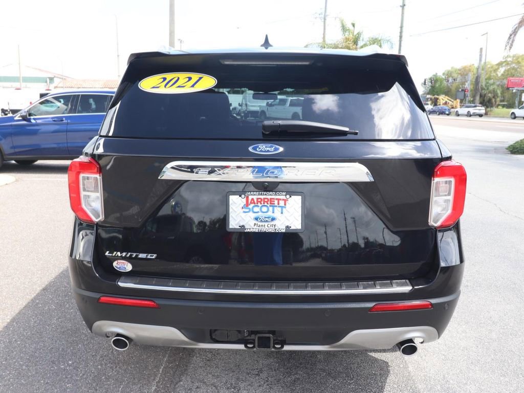 Certified 2021 Ford Explorer Limited w/ Equipment Group 301A image 13