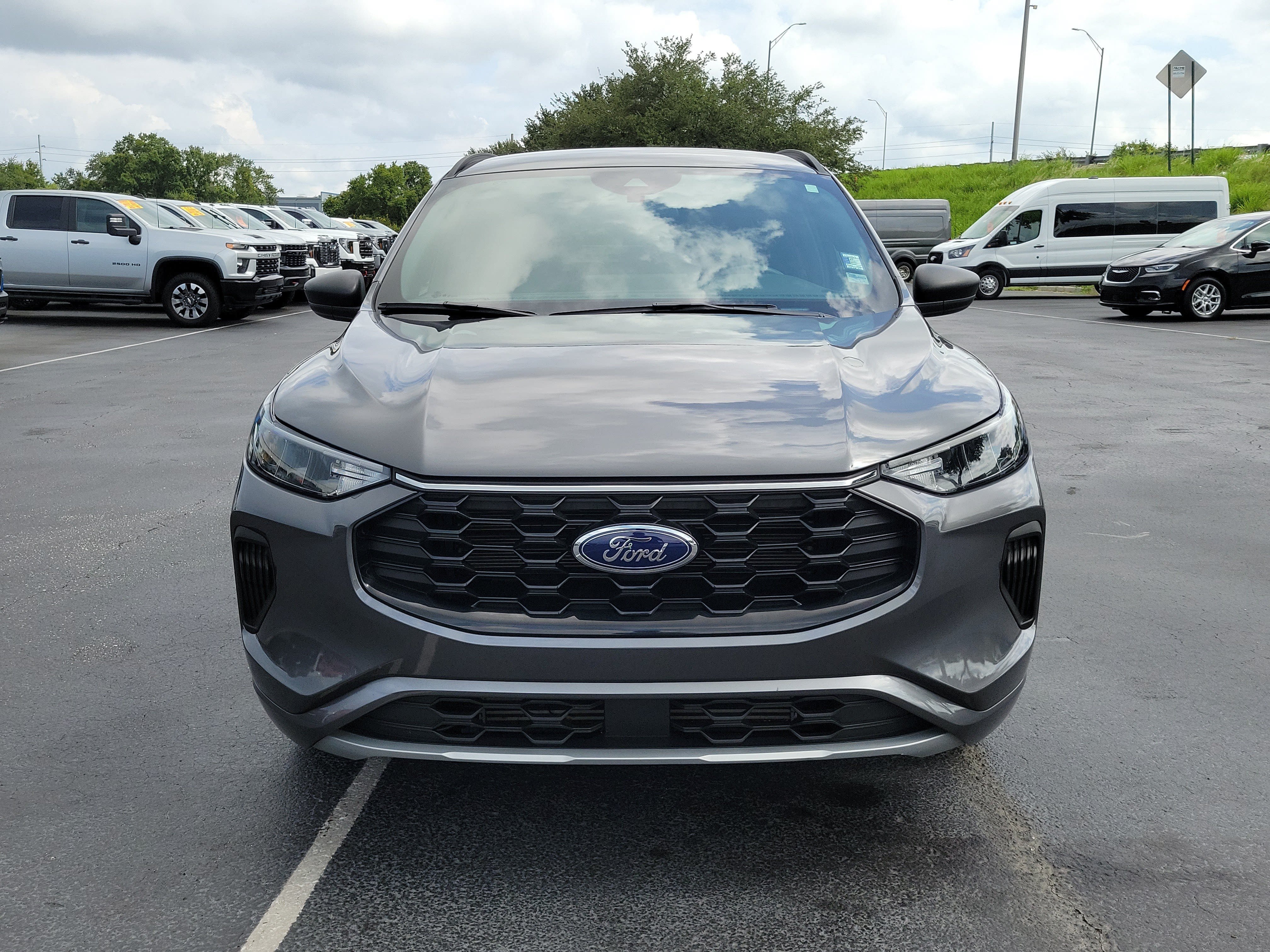 Certified 2023 Ford Escape ST-Line w/ Tech Pack #1 FWD image 2