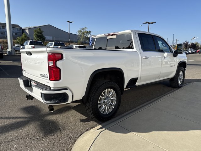 Used 2020 Chevrolet Silverado 2500 High Country w/ Technology Package AWD/4WD image 5