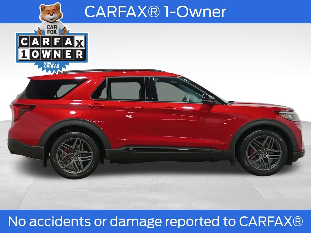 Certified 2025 Ford Explorer ST AWD/4WD image 2