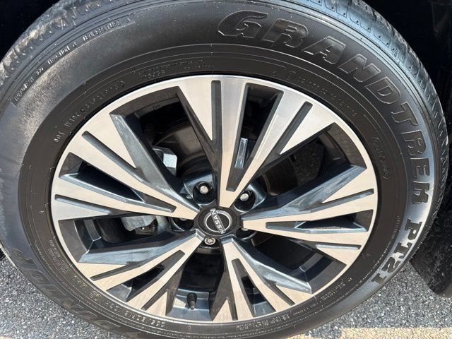 Used 2023 Nissan Rogue SV AWD/4WD image 10