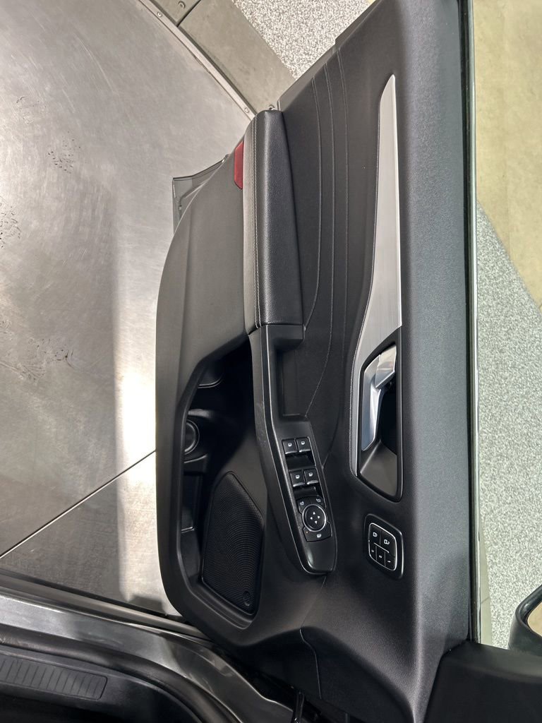 Certified 2025 Ford Escape Platinum image 15