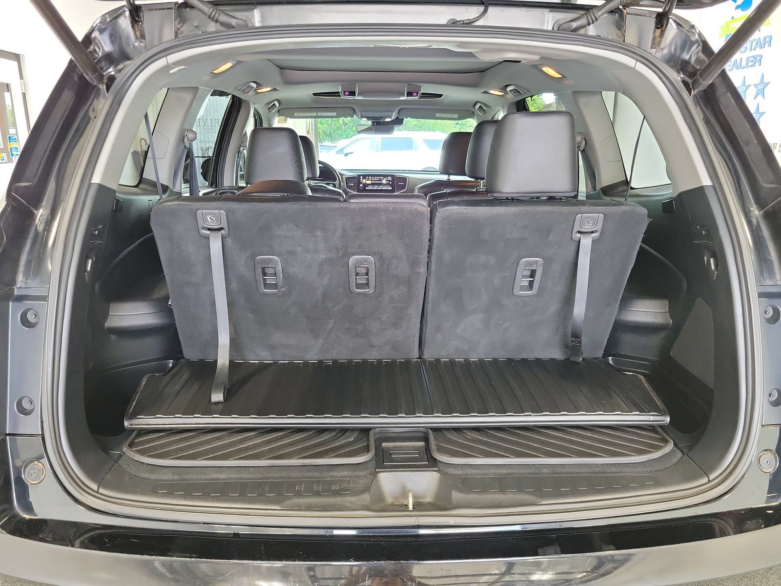Used 2020 Honda Pilot Elite image 35