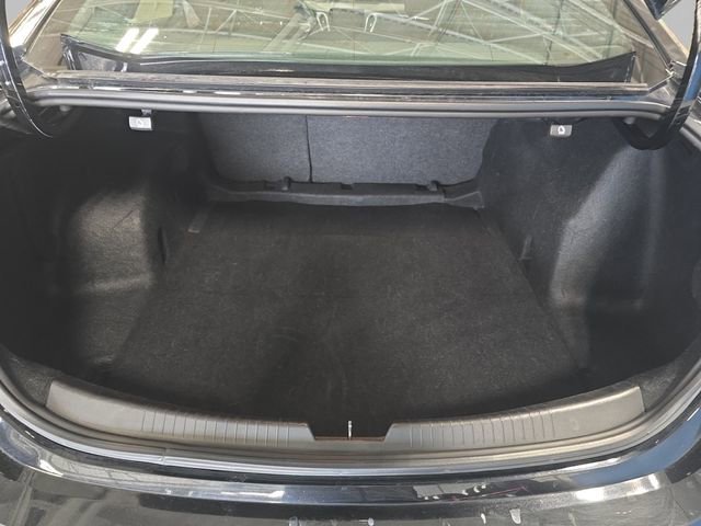 Used 2023 Chevrolet Malibu LT FWD image 22