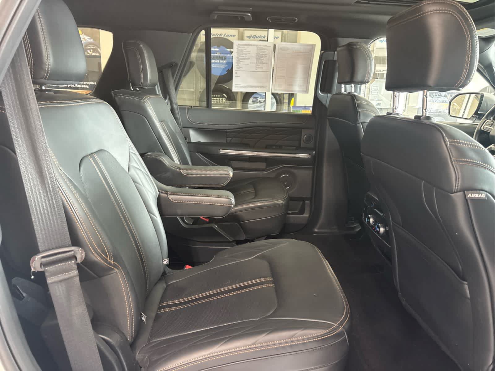 Certified 2024 Ford Expedition Platinum AWD/4WD image 36