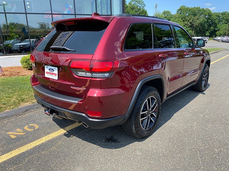 Used 2021 Jeep Grand Cherokee Trailhawk w/ Trailhawk Luxury Group AWD/4WD image 7