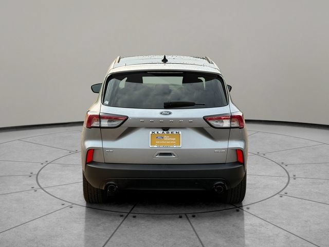 Certified 2022 Ford Escape SE w/ SE Sport Appearance Package AWD/4WD image 10