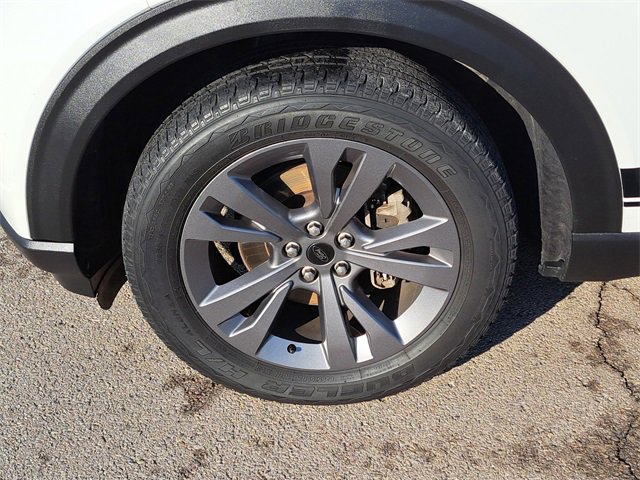 Certified 2022 Ford Explorer XLT w/ Equipment Group 202A image 9