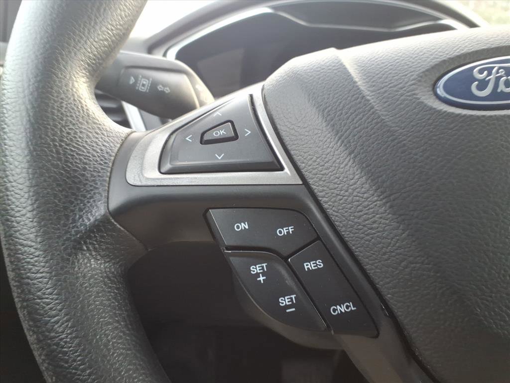 Certified 2020 Ford Fusion SE image 16