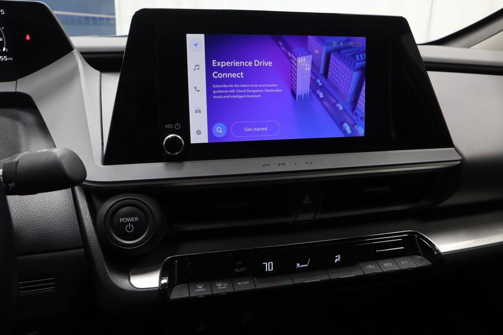 Used 2024 Toyota Prius LE image 31