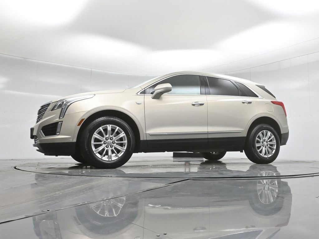 Used 2017 Cadillac XT5 FWD image 7