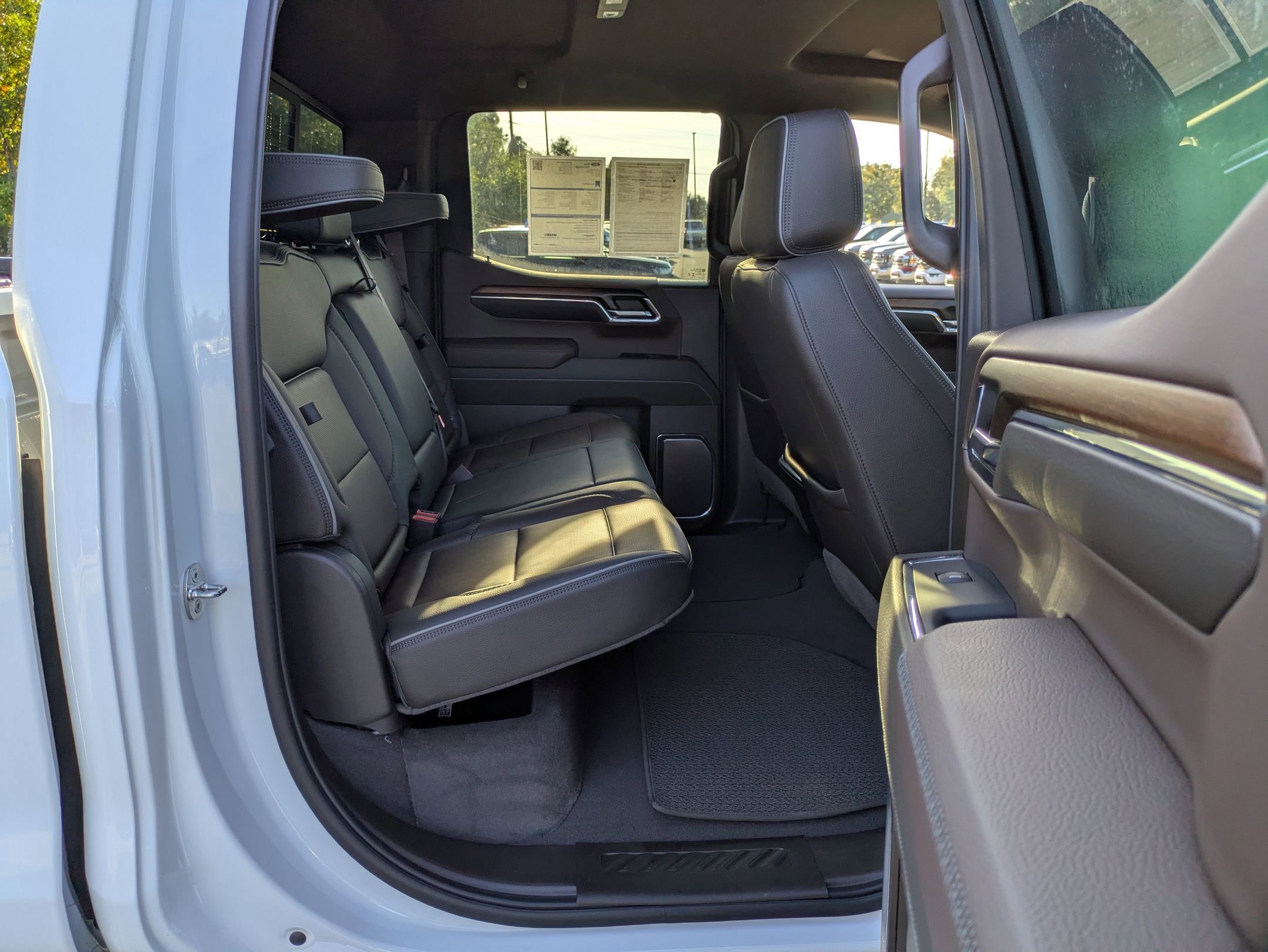 Used 2024 GMC Sierra 1500 Denali image 39