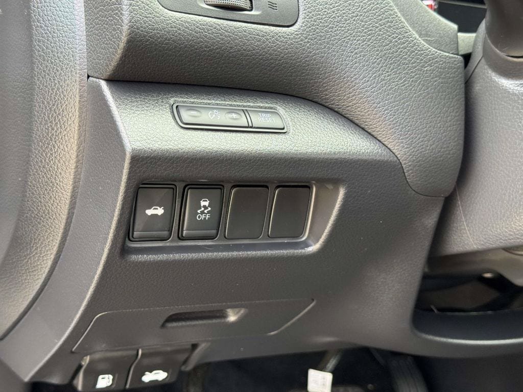 Used 2018 Nissan Altima 2.5 SR w/ SR Special Edition FWD image 10