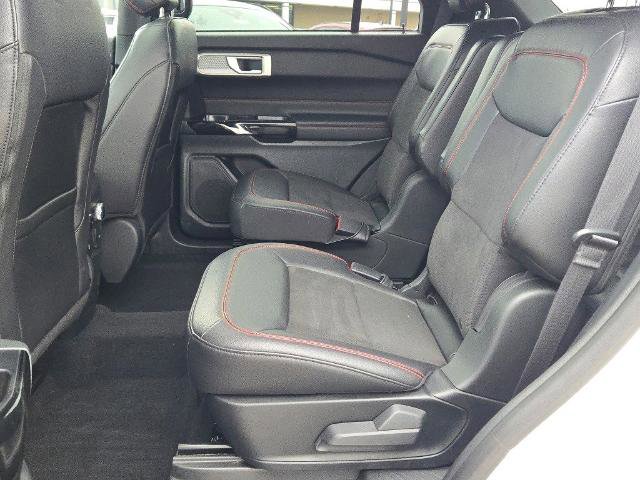 Certified 2023 Ford Explorer ST-Line w/ Class IV Trailer Tow Package image 19