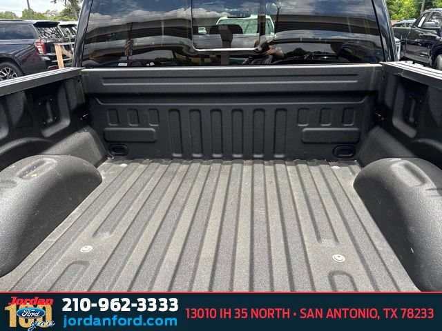 Certified 2023 Ford F150 Raptor AWD/4WD image 9