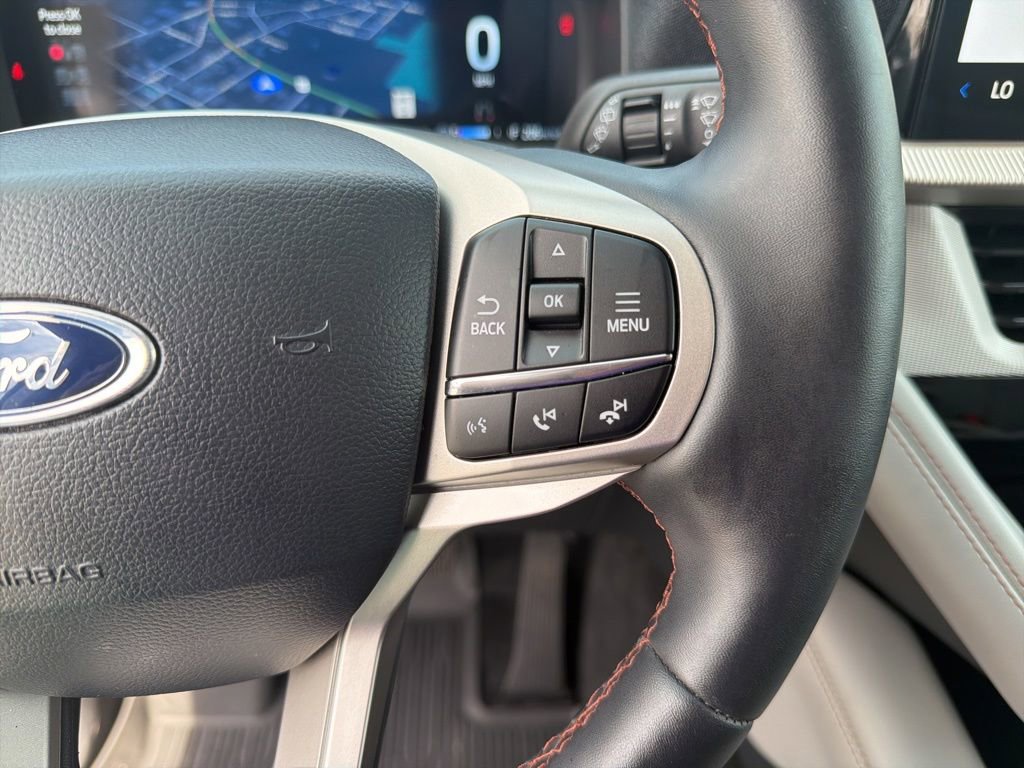 Certified 2025 Ford Explorer Active w/ Active Comfort Package RWD image 27