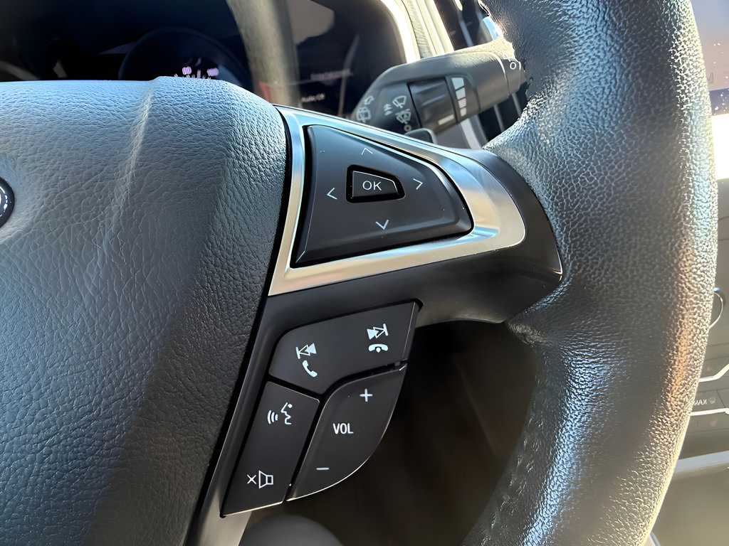 Certified 2020 Ford Edge SEL w/ Convenience Package AWD/4WD image 28