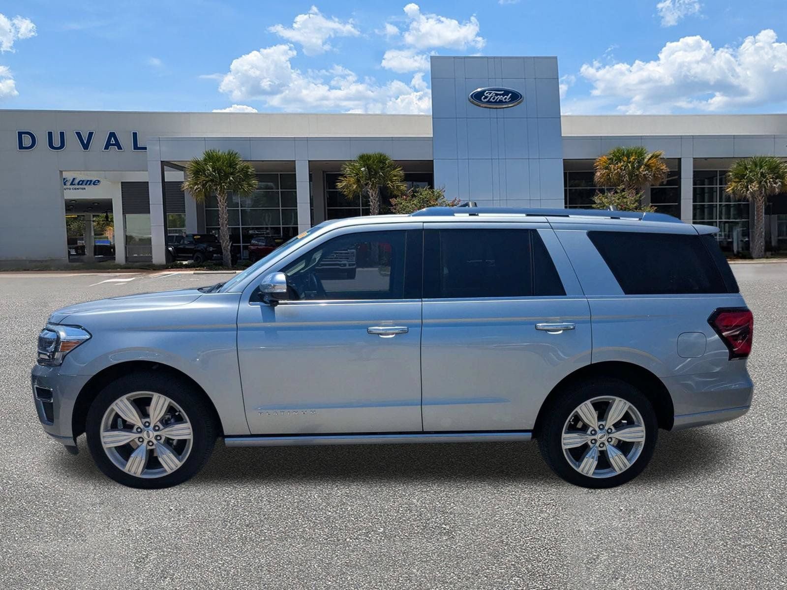 Certified 2023 Ford Expedition Platinum AWD/4WD image 7