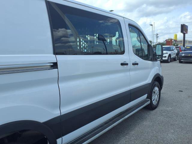 Certified 2025 Ford Transit 250 Low Roof w/ Exterior Upgrade Package RWD image 18