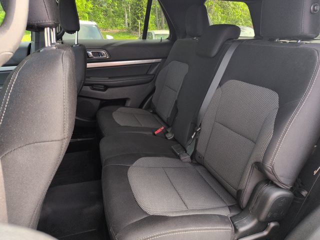 Certified 2019 Ford Explorer XLT w/ Equipment Group 201A AWD/4WD image 24