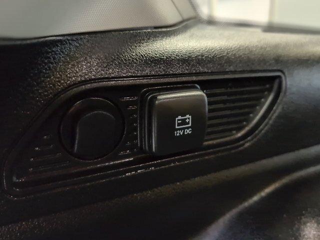 Used 2023 Jeep Grand Cherokee Limited AWD/4WD image 34