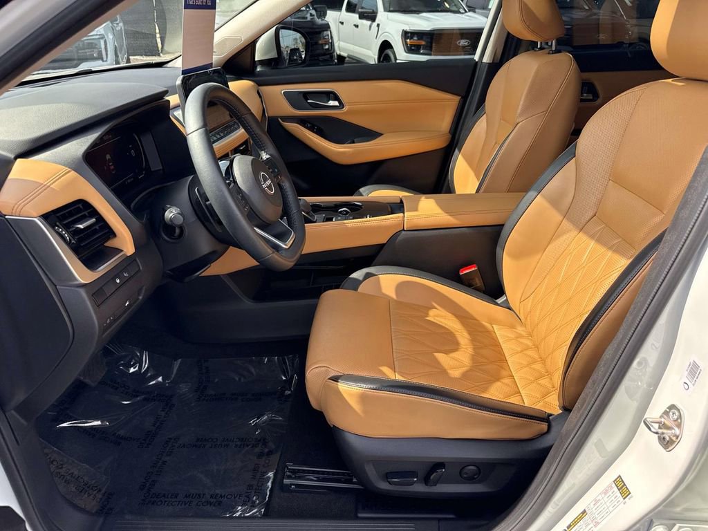 Used 2023 Nissan Rogue Platinum w/ Platinum Premium Package image 24