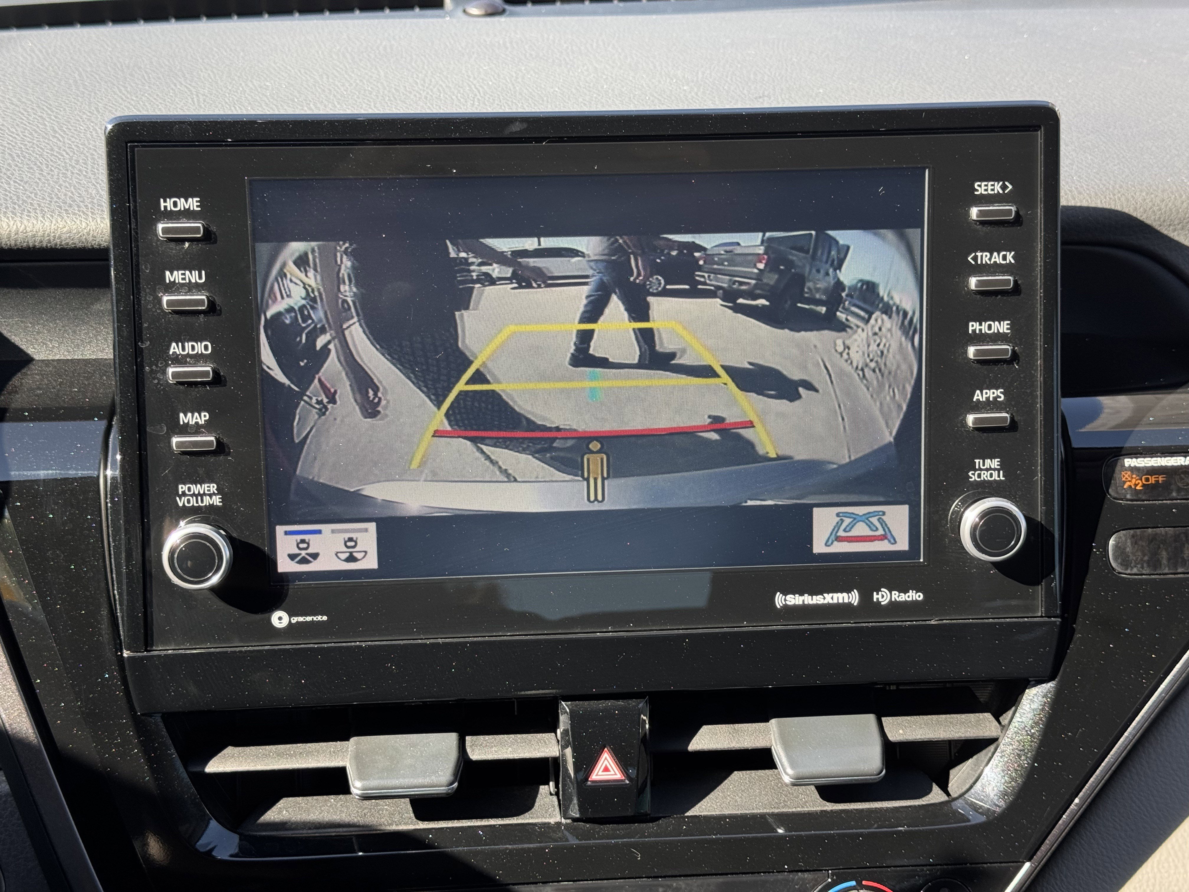 Used 2024 Toyota Camry XLE image 23