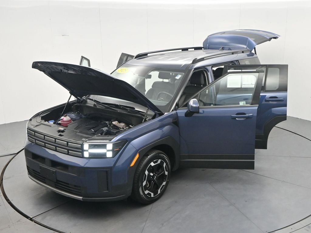 Used 2025 Hyundai Santa Fe SEL FWD image 42